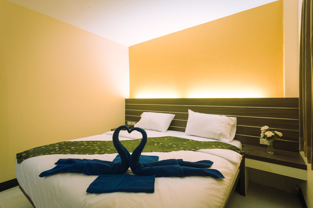 The Shades Bed And Breakfast Boutique Hotel Patong Kültér fotó
