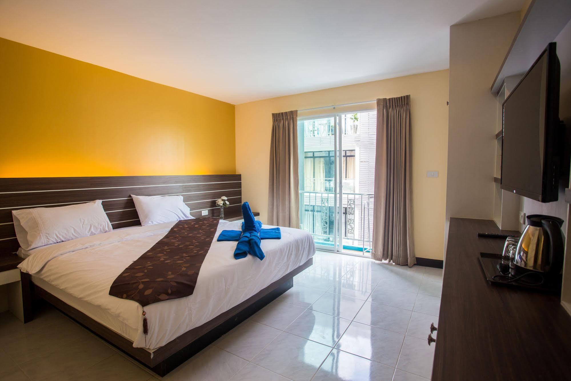 The Shades Bed And Breakfast Boutique Hotel Patong Kültér fotó