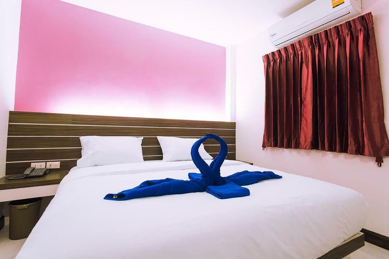 The Shades Bed And Breakfast Boutique Hotel Patong Kültér fotó